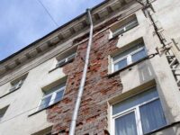 Как отремонтировать и усилить кирпичные стены инъектированием